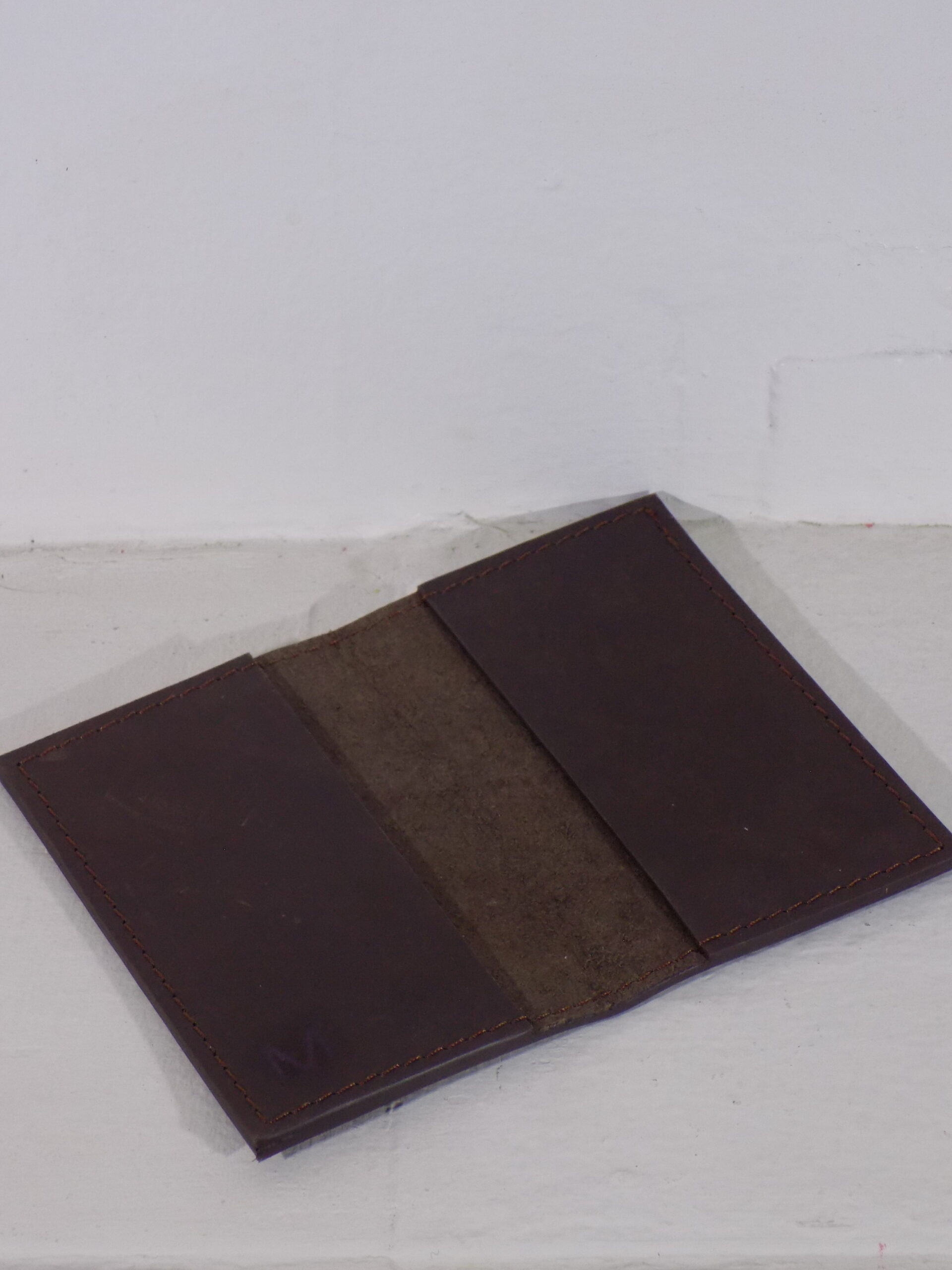 Porte-cartes simple crazy horse marron ouvert