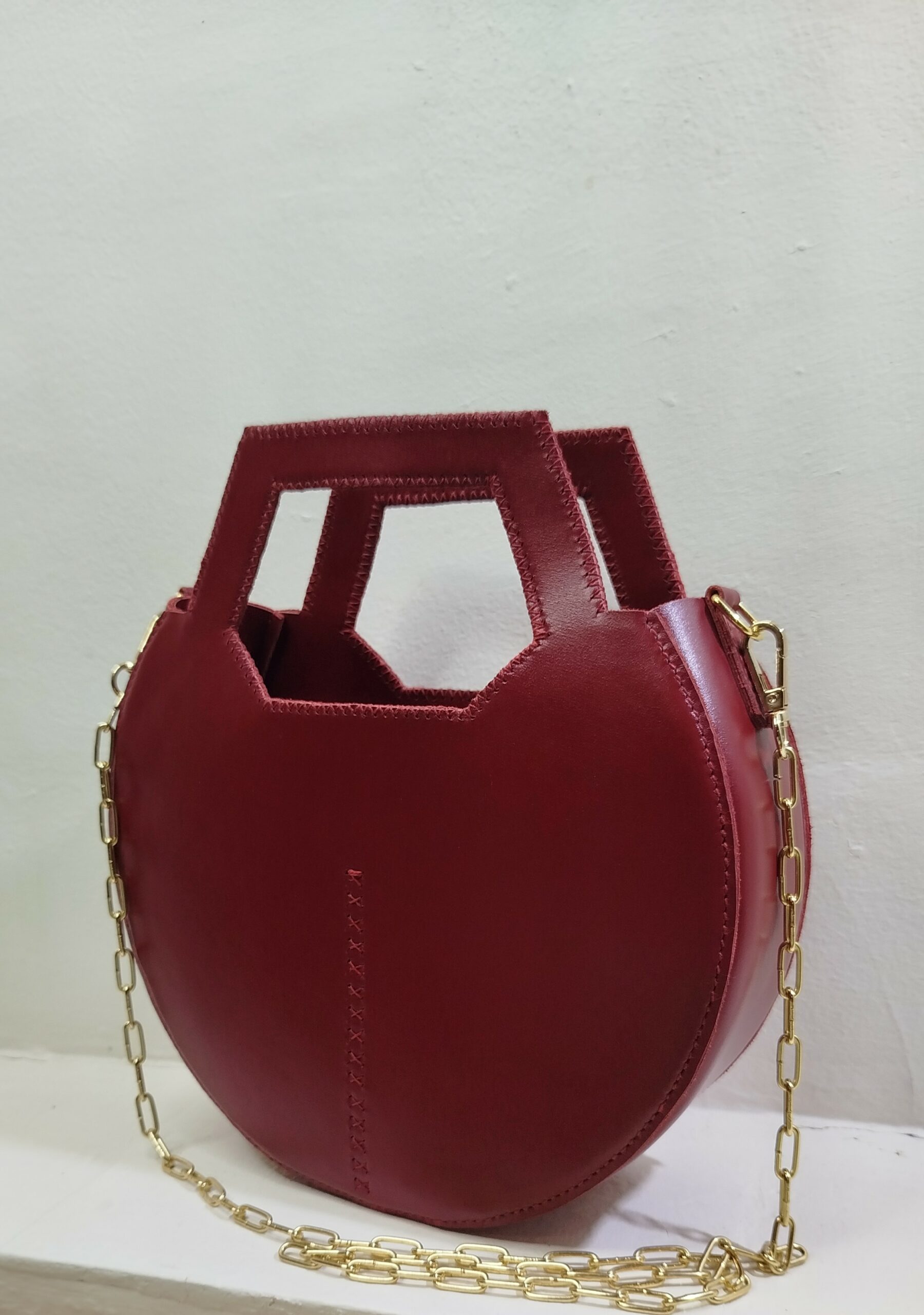 sac en cuir rouge